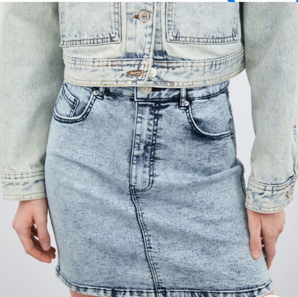 Zara Washed Effect Mini Skirt - Picture 2 of 7